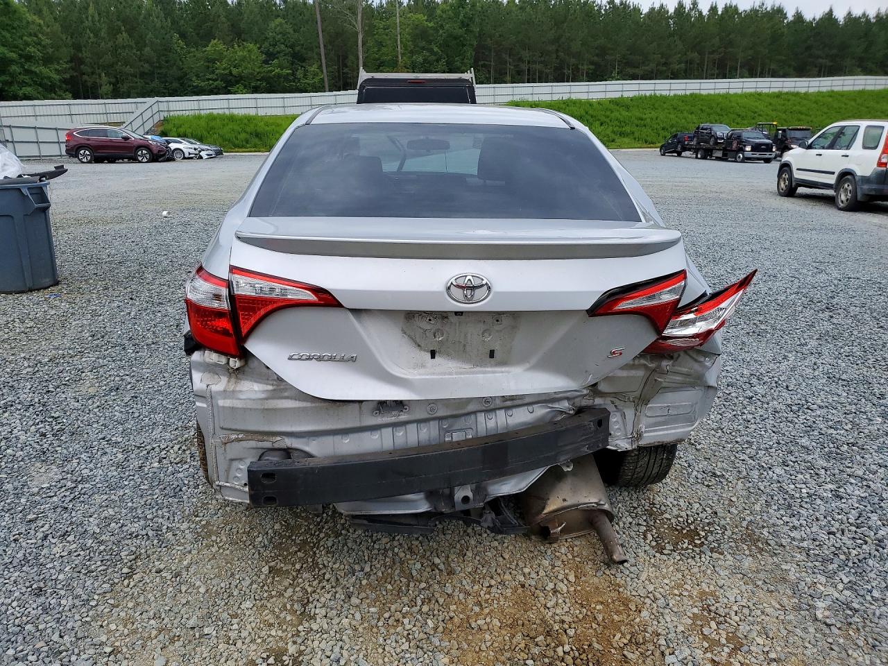 2015 TOYOTA COROLLA