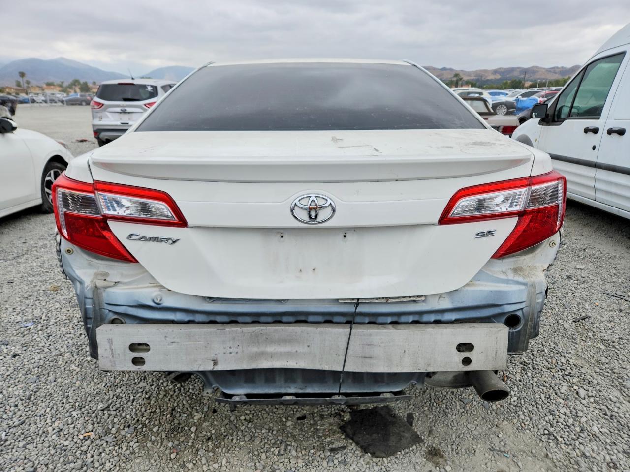 2012 TOYOTA CAMRY