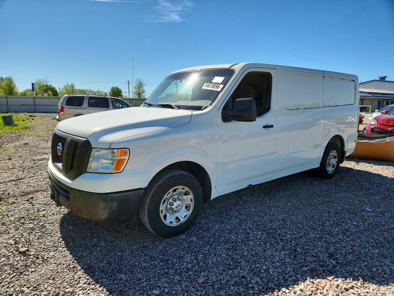 2017 NISSAN NV