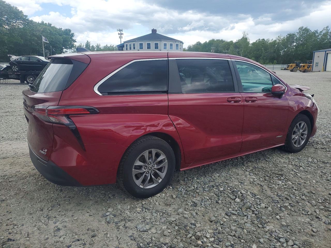 2021 TOYOTA SIENNA