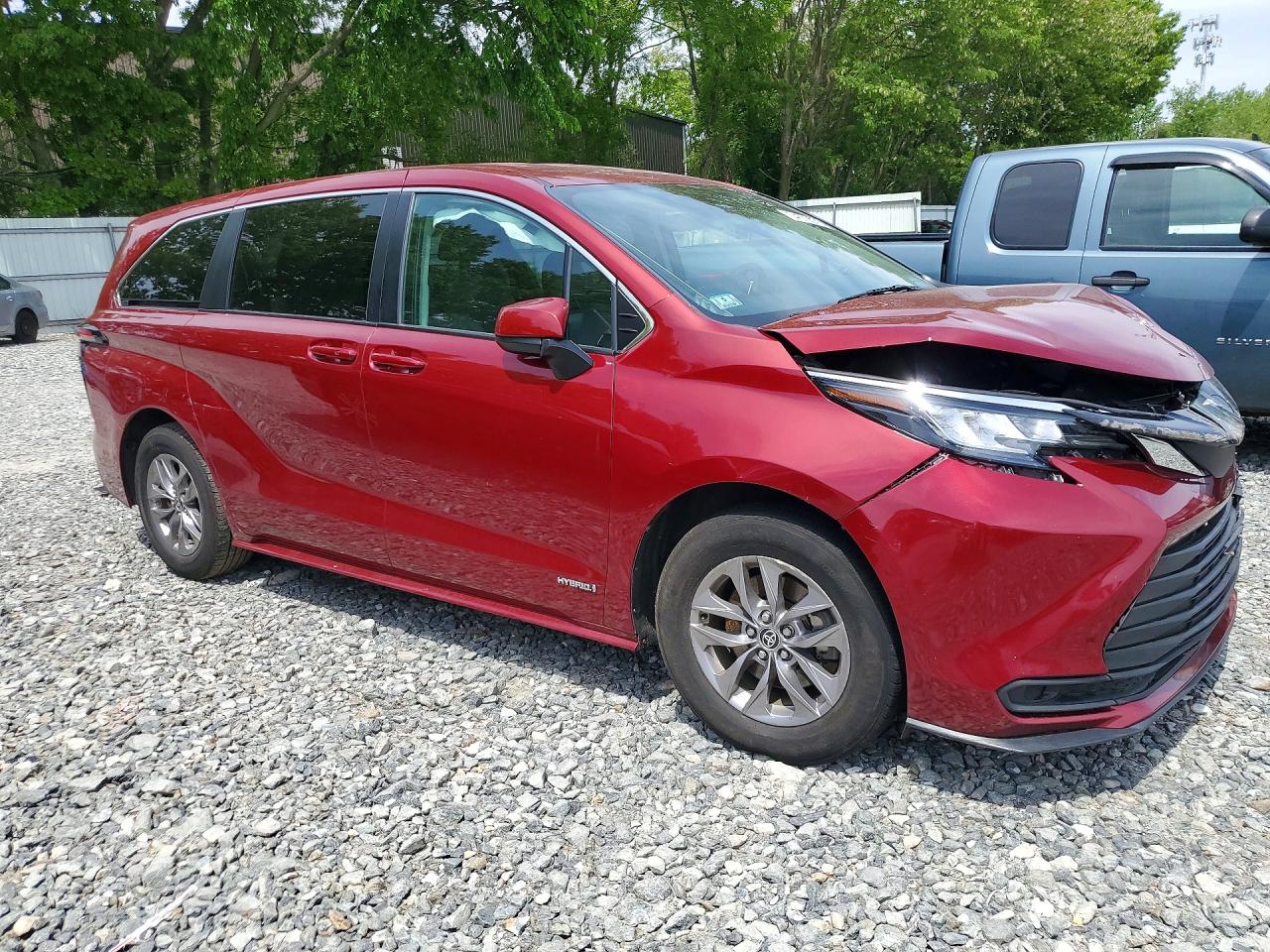 2021 TOYOTA SIENNA