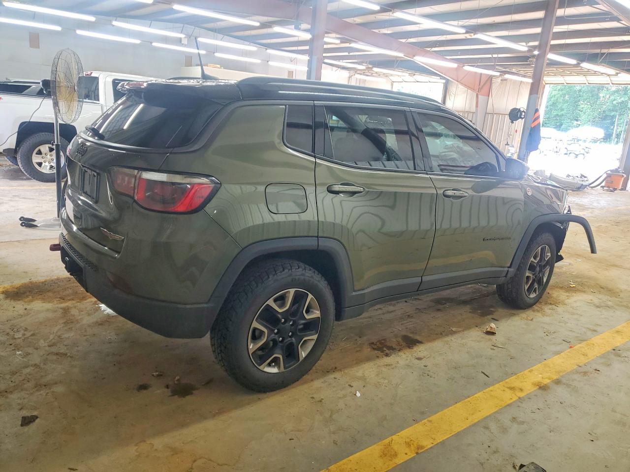 2017 JEEP COMPASS
