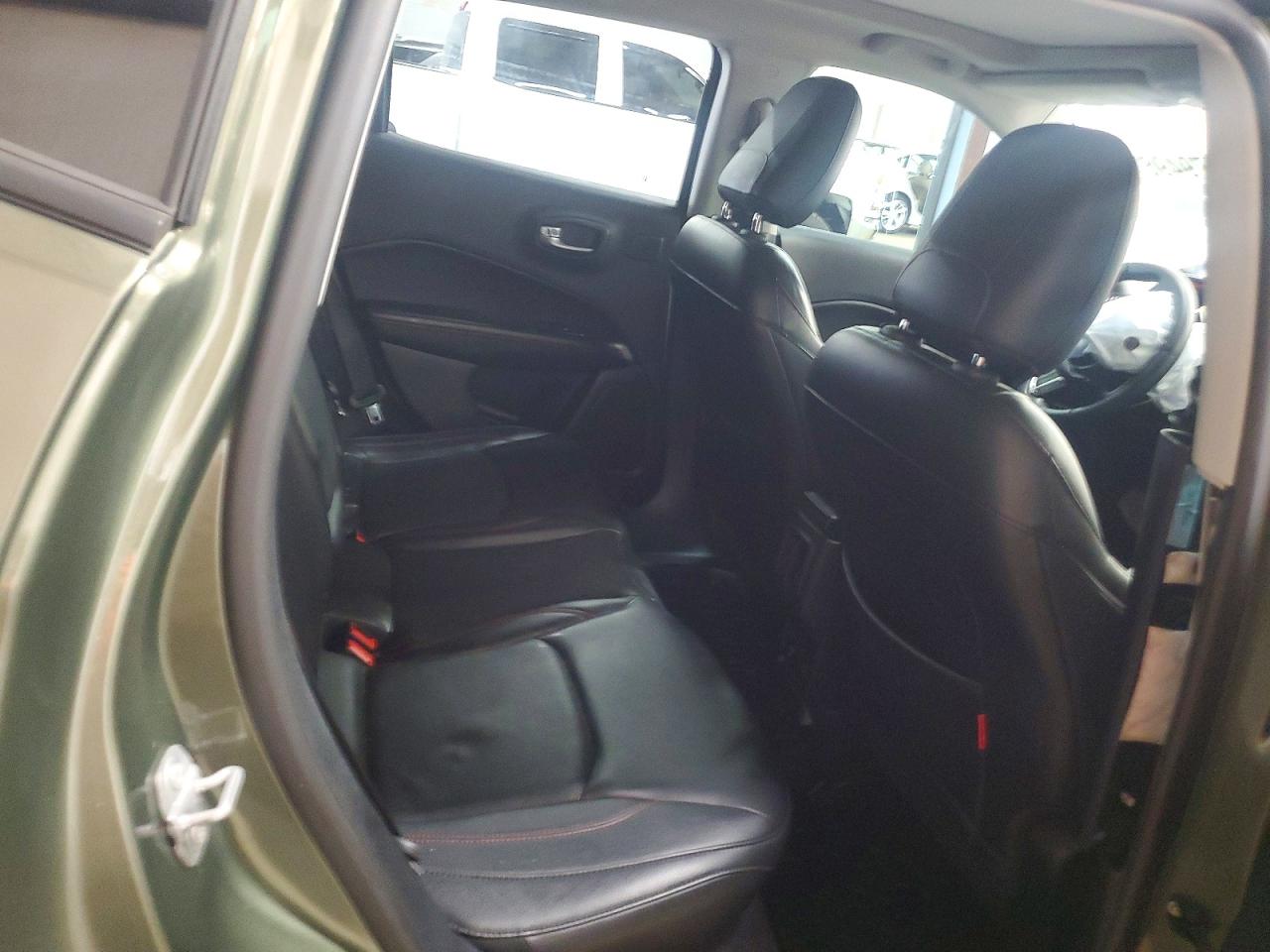 2017 JEEP COMPASS
