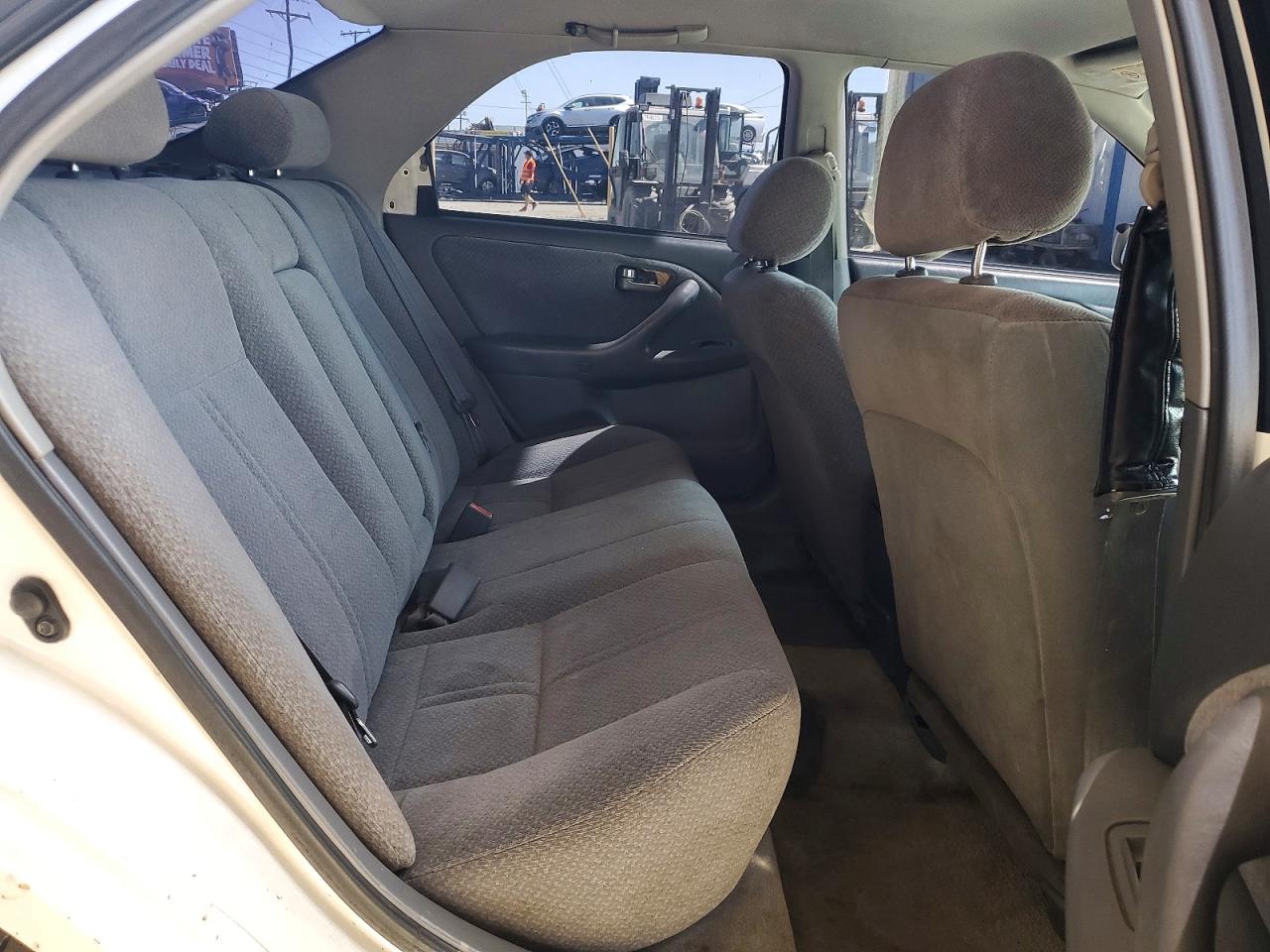 2000 TOYOTA CAMRY