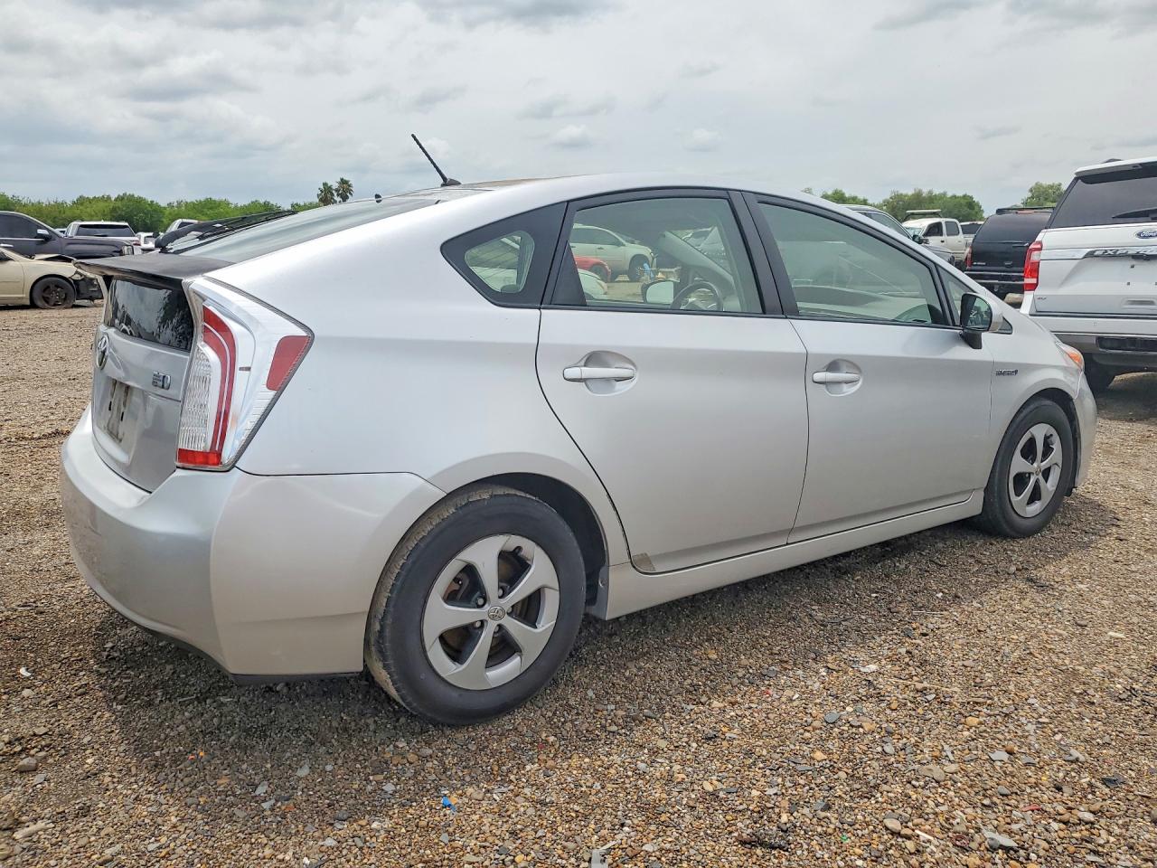 2014 TOYOTA PRIUS