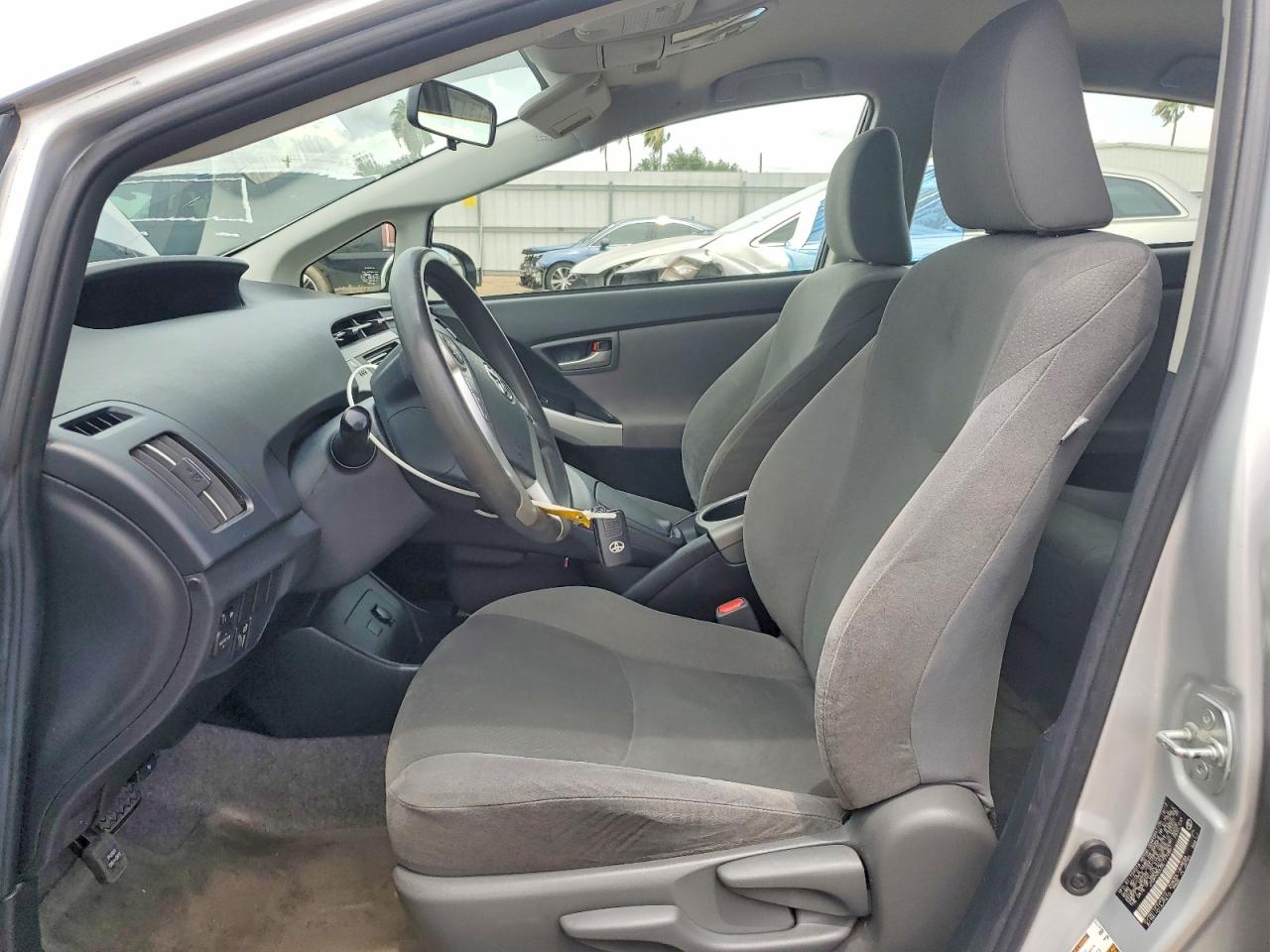 2014 TOYOTA PRIUS
