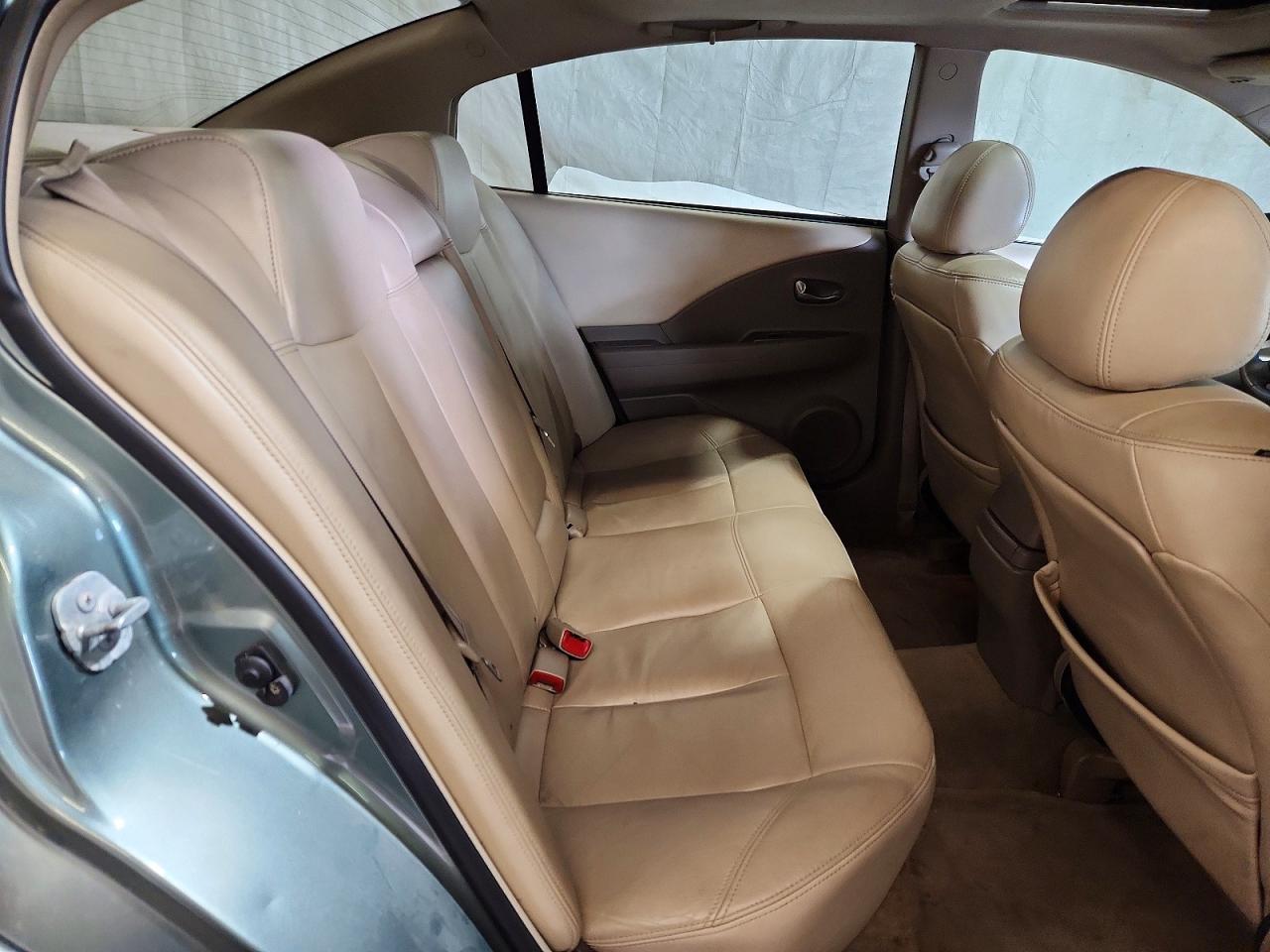 2002 NISSAN ALTIMA