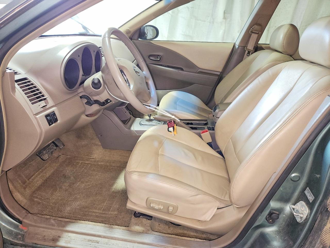 2002 NISSAN ALTIMA