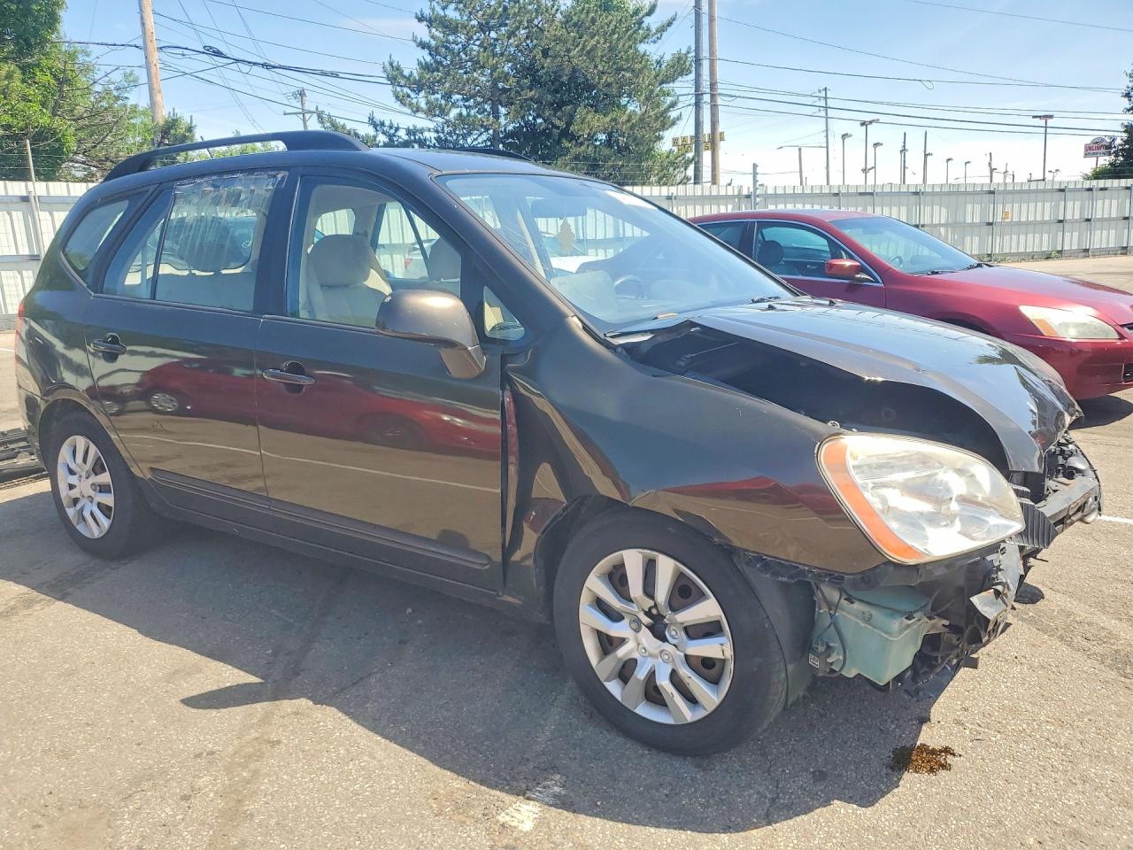 2009 KIA RONDO