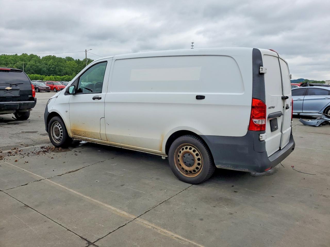2020 MERCEDES BENZ METRIS
