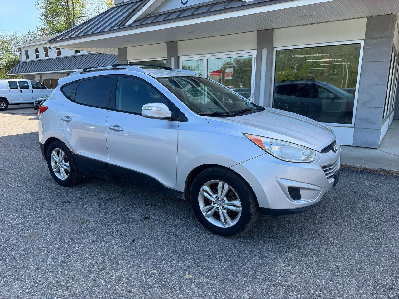 2012 HYUNDAI TUCSON