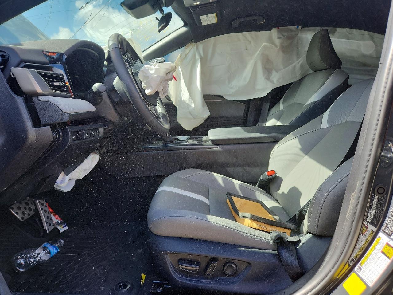 2026 TOYOTA CAMRY