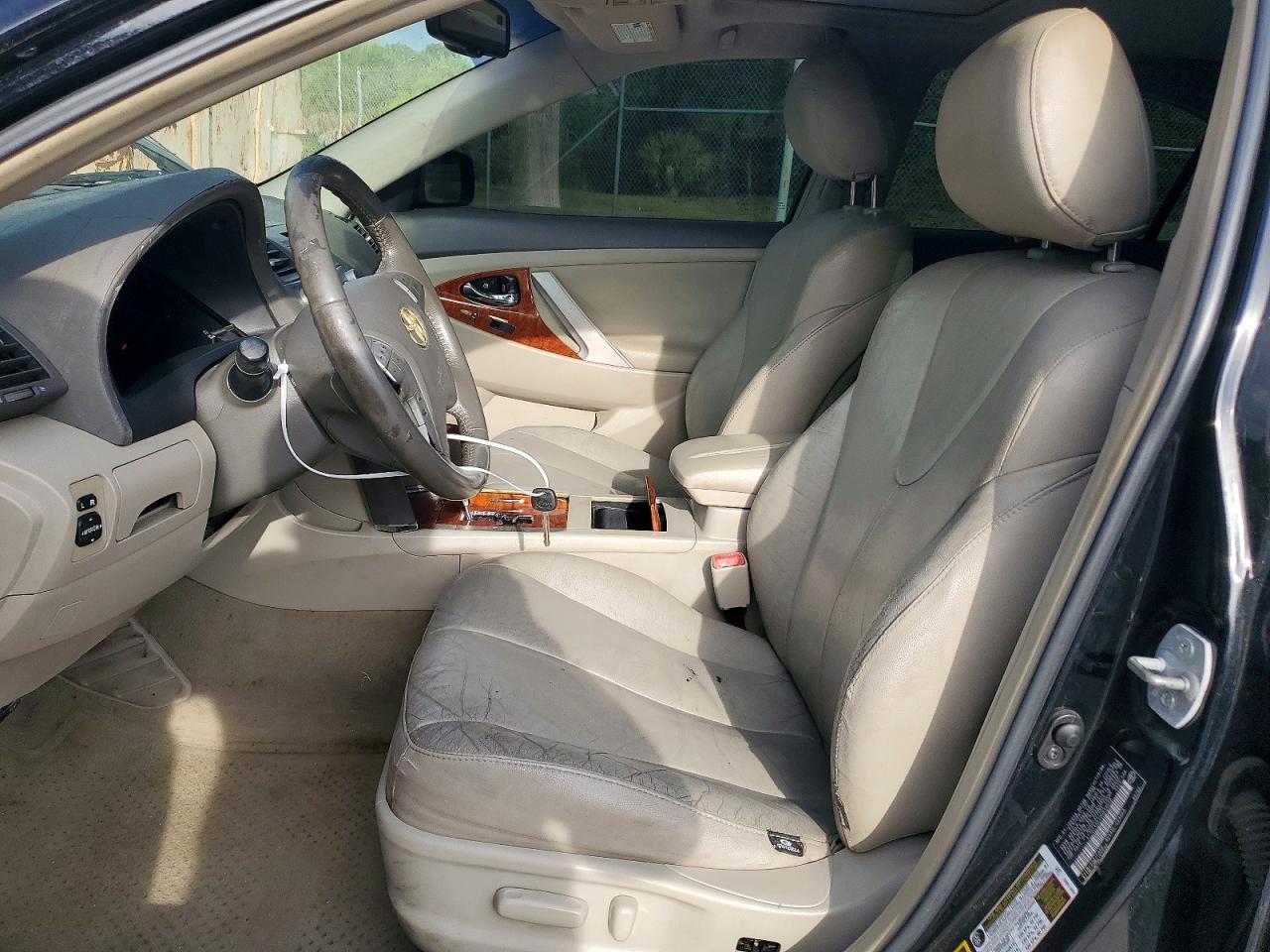 2009 TOYOTA CAMRY