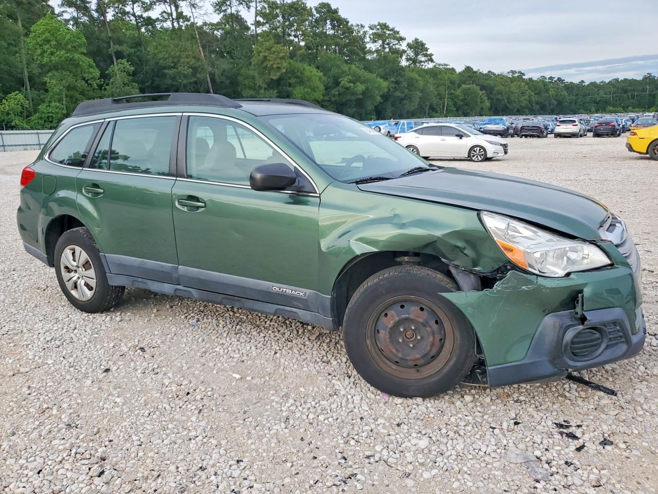 2013 SUBARU OUTBACK
