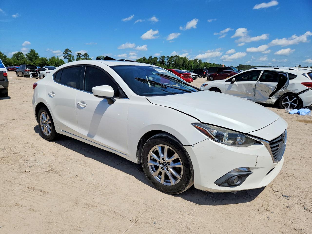 2016 MAZDA 3