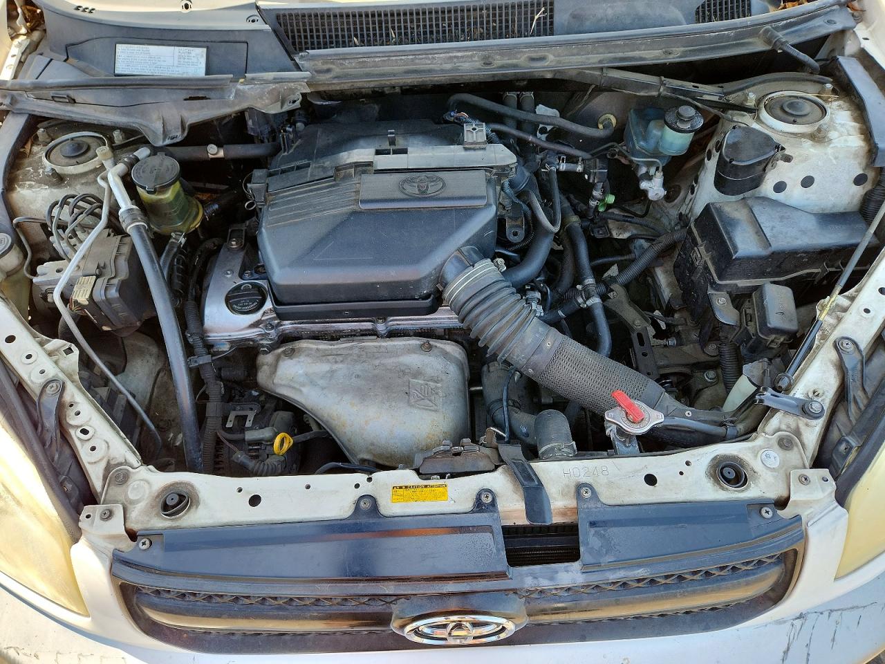 2004 TOYOTA RAV4