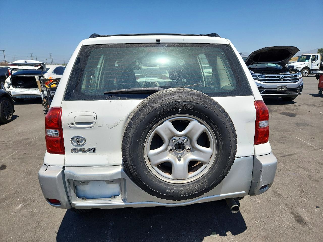 2004 TOYOTA RAV4