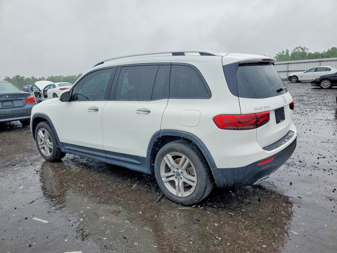 2021 MERCEDES-BENZ GLB-CLASS