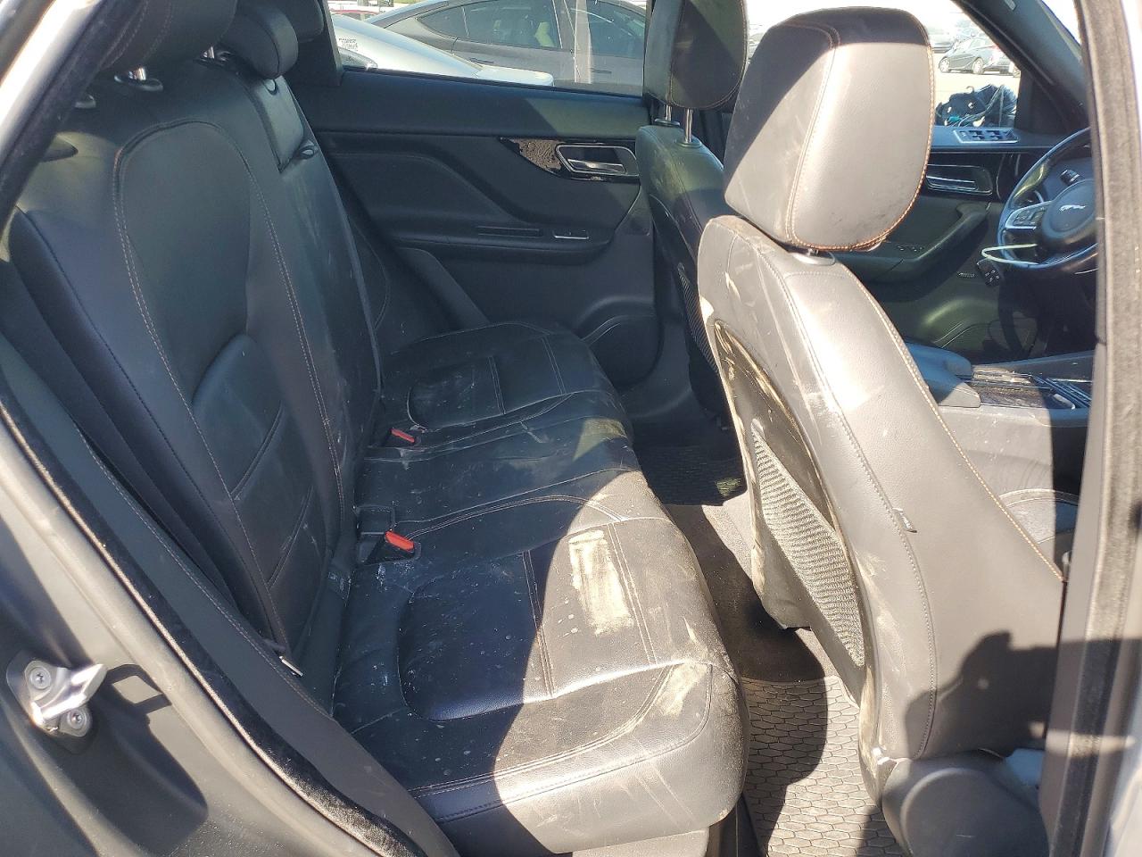 2018 JAGUAR F-PACE
