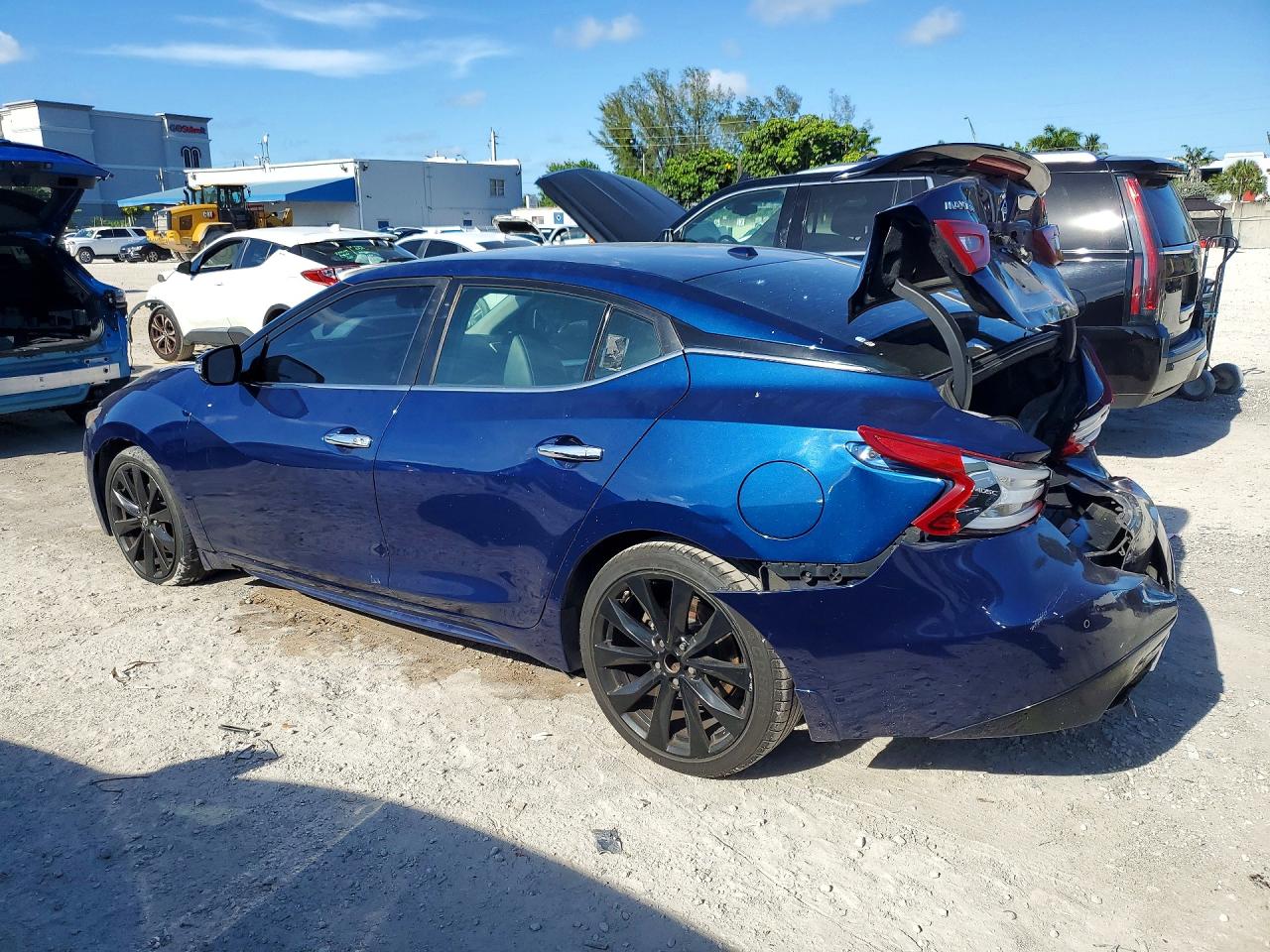 2017 NISSAN MAXIMA