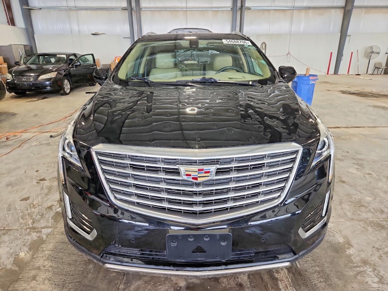 2017 CADILLAC XT5