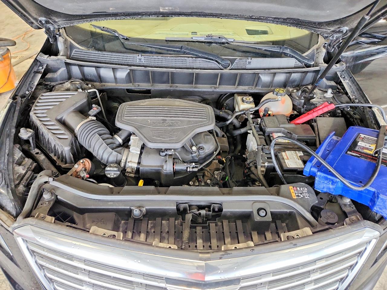2017 CADILLAC XT5