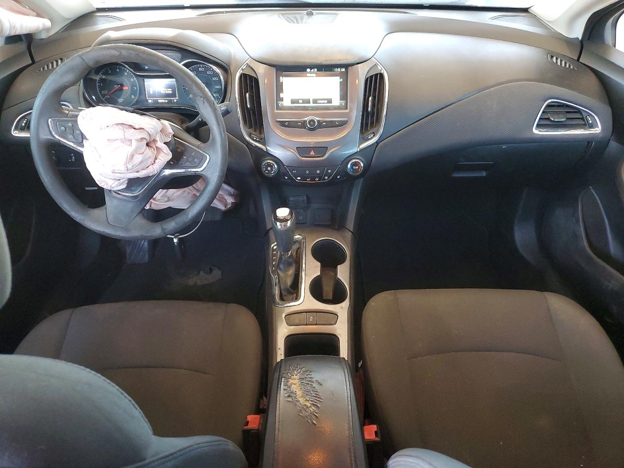 2018 CHEVROLET CRUZE