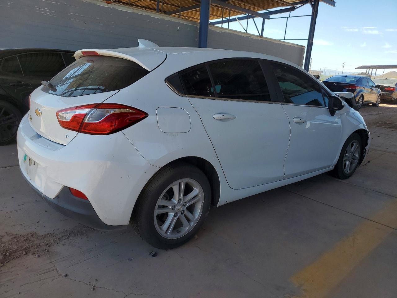 2018 CHEVROLET CRUZE