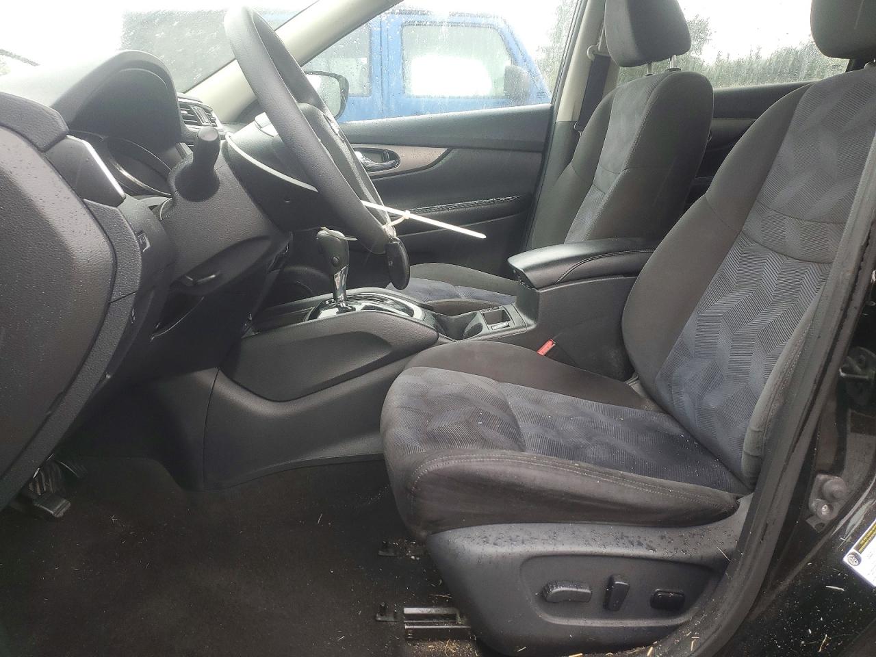 2015 NISSAN ROGUE