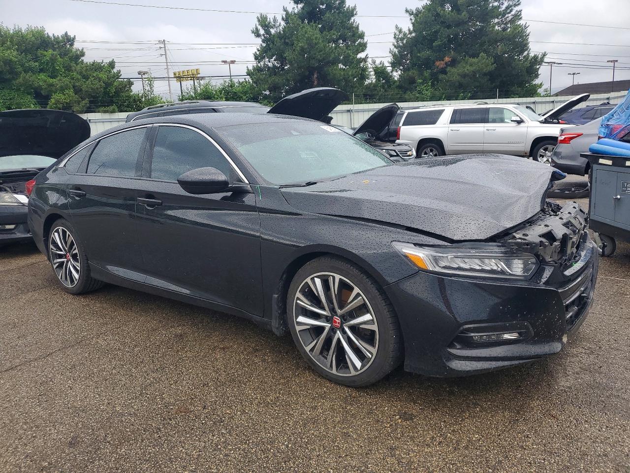 2019 HONDA ACCORD