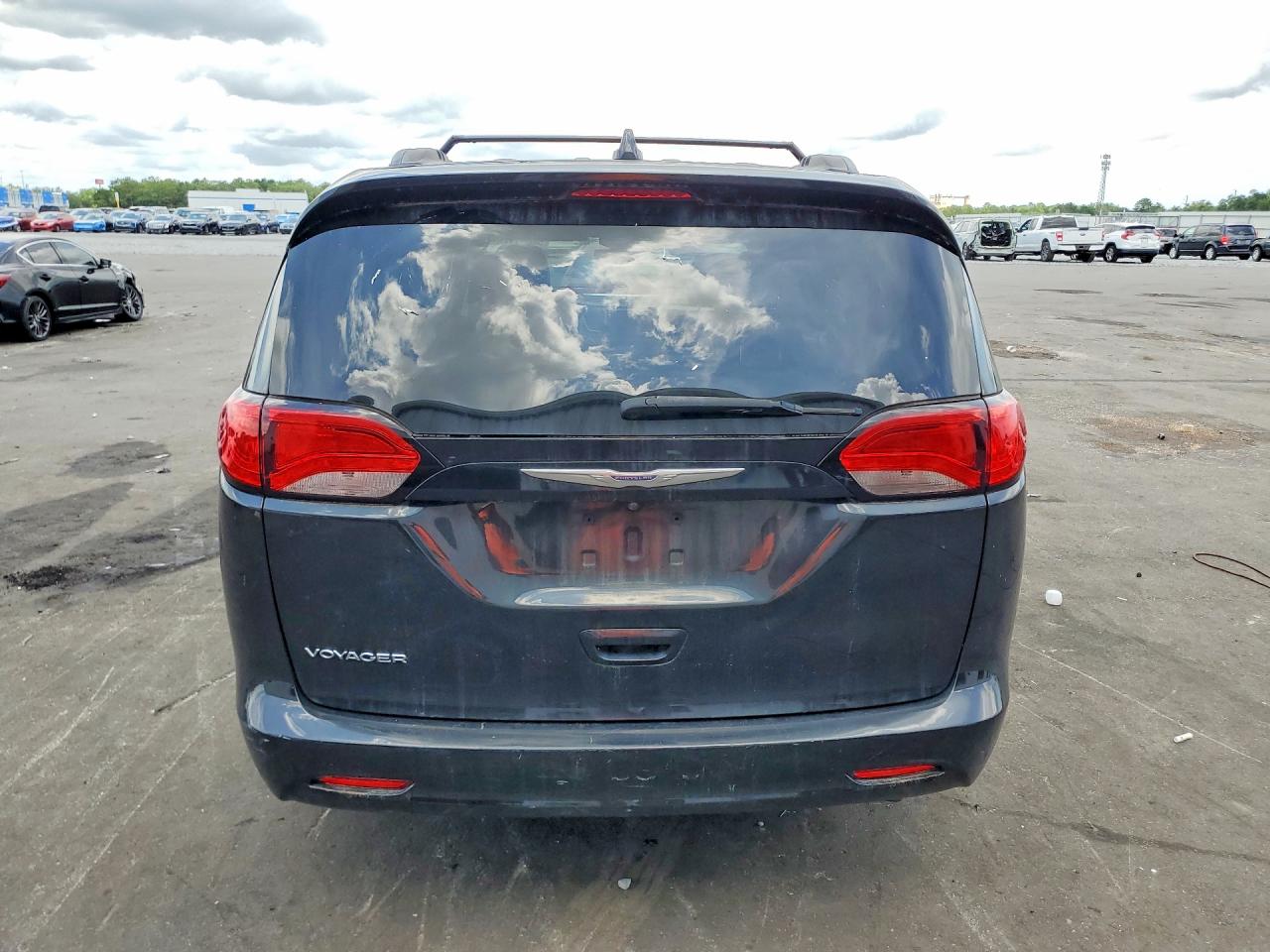 2020 CHRYSLER MINIVAN