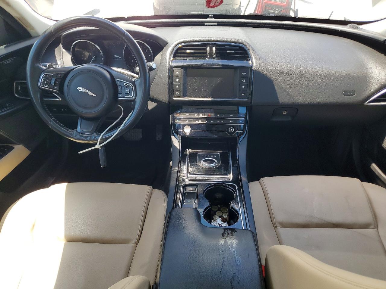 2017 JAGUAR XE