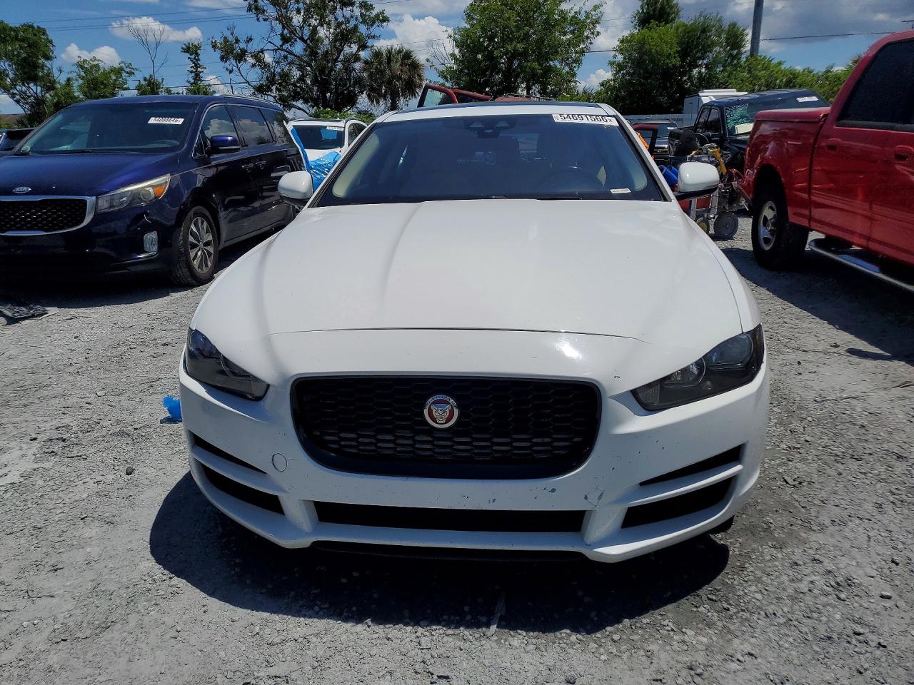 2017 JAGUAR XE