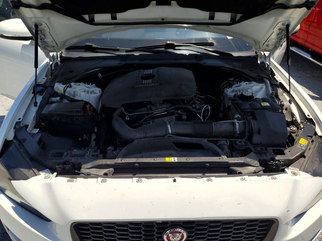 2017 JAGUAR XE
