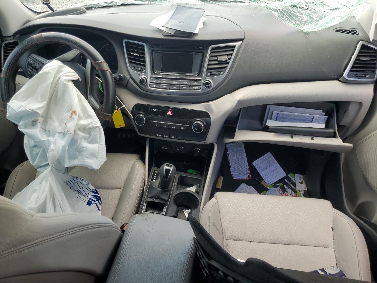2017 HYUNDAI TUCSON