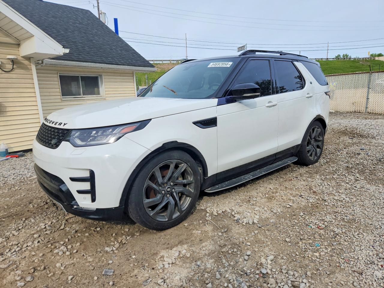 2018 LAND ROVER DISCOVERY