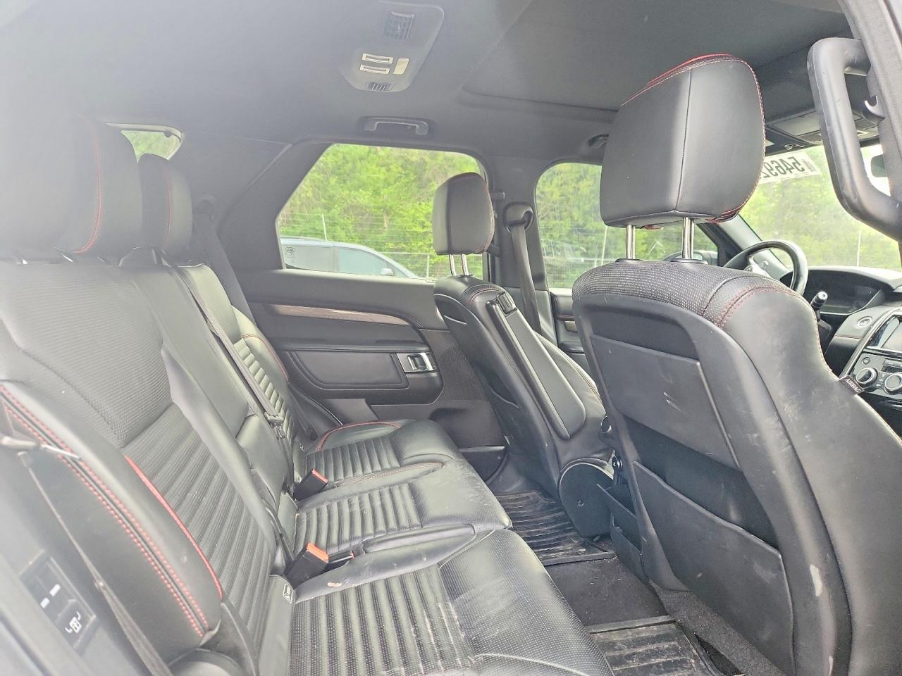 2018 LAND ROVER DISCOVERY