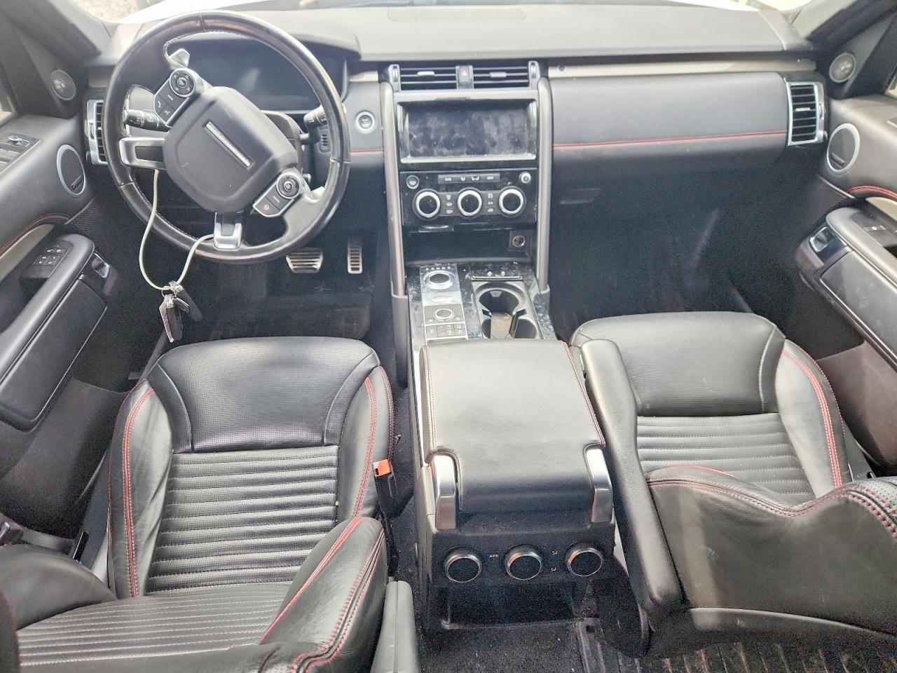 2018 LAND ROVER DISCOVERY