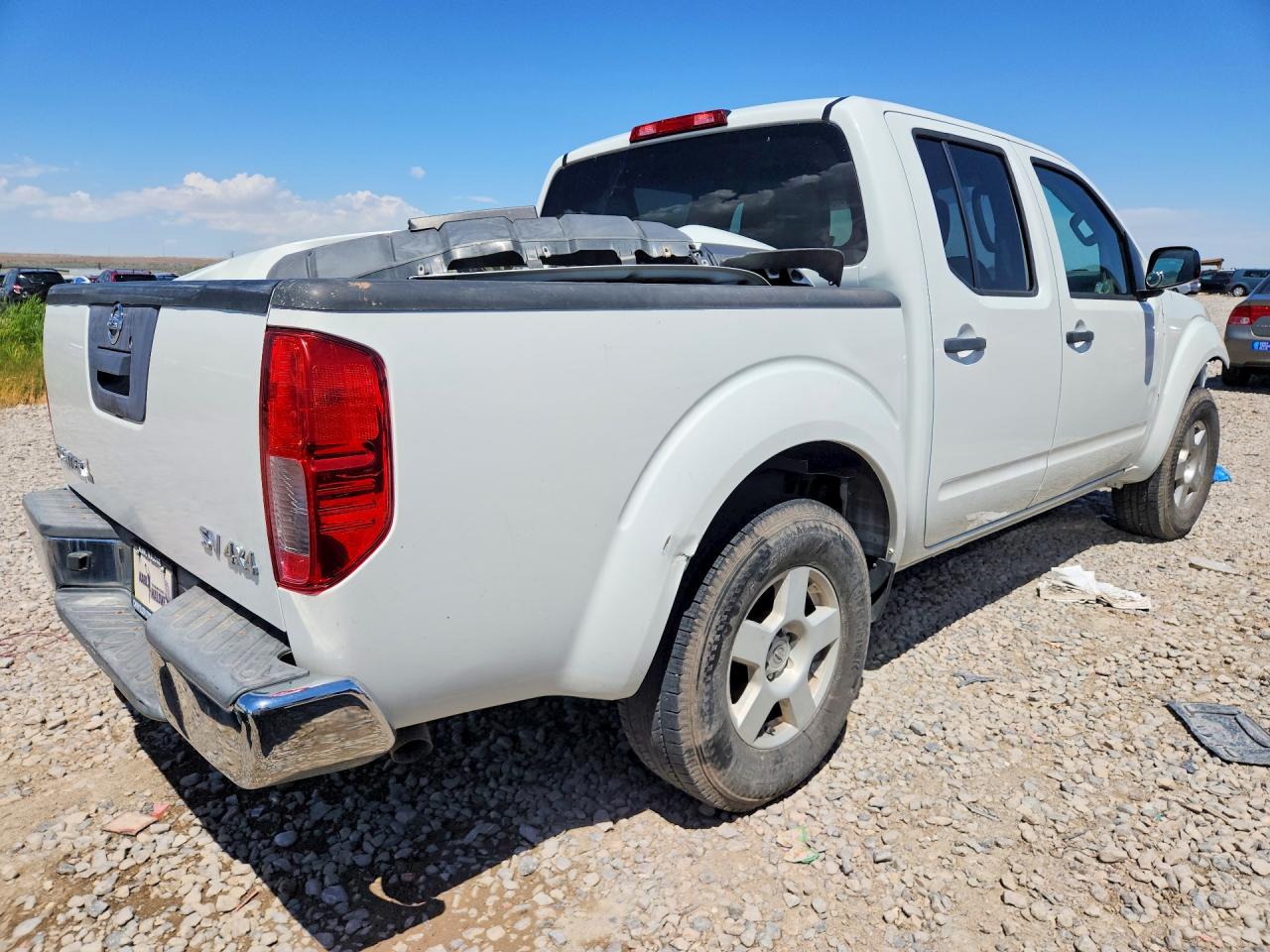 2016 NISSAN FRONTIER