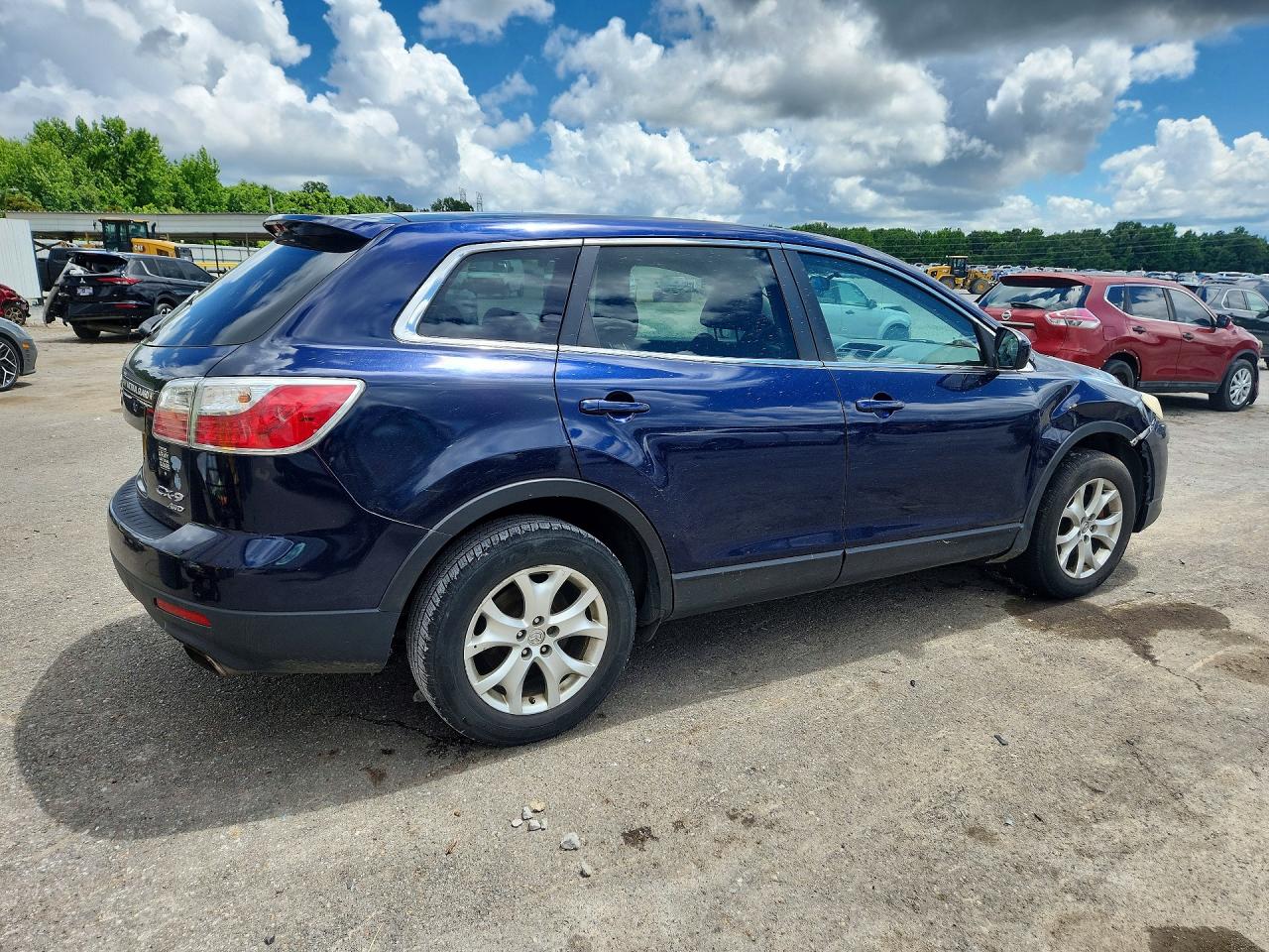 2011 MAZDA CX-9