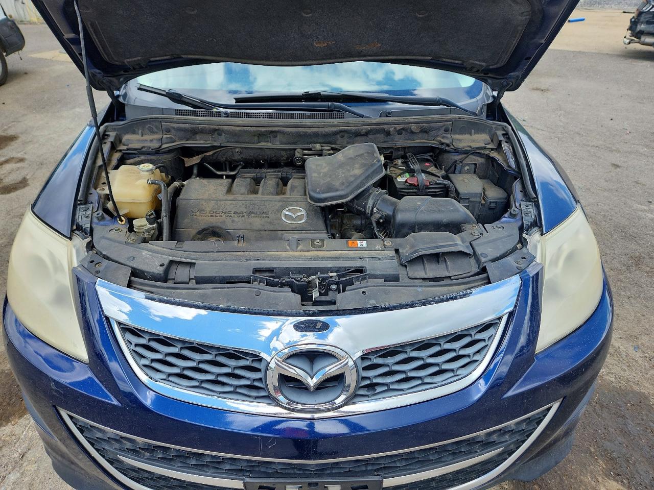2011 MAZDA CX-9