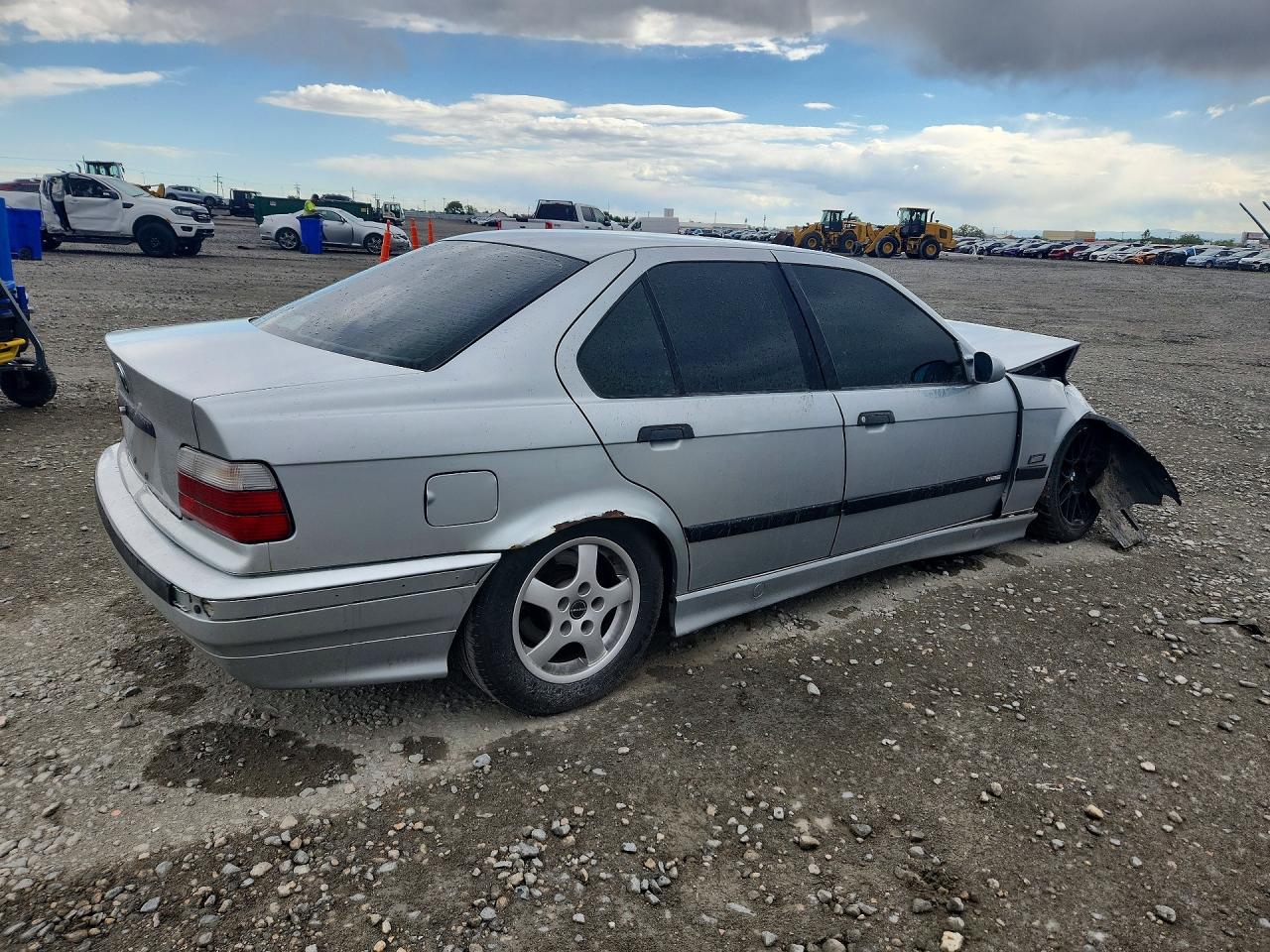 1996 BMW 3 SERIES