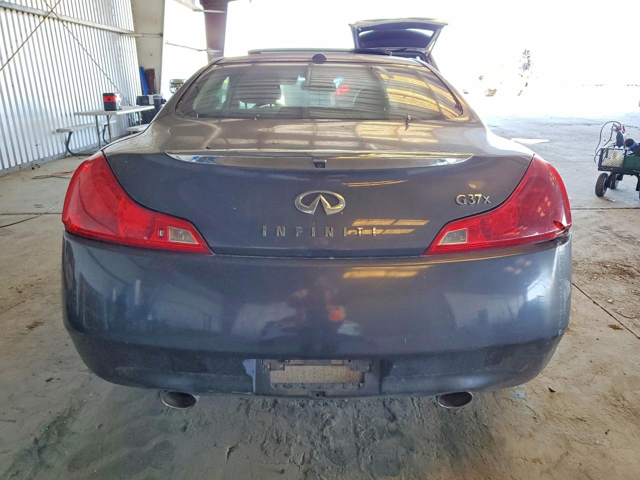 2009 INFINITI G37