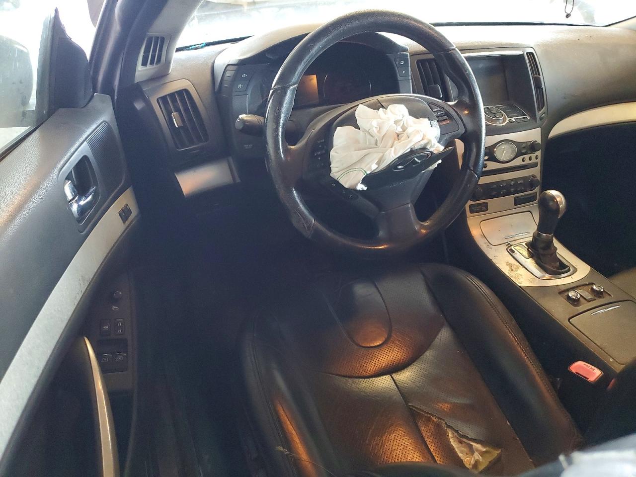 2009 INFINITI G37