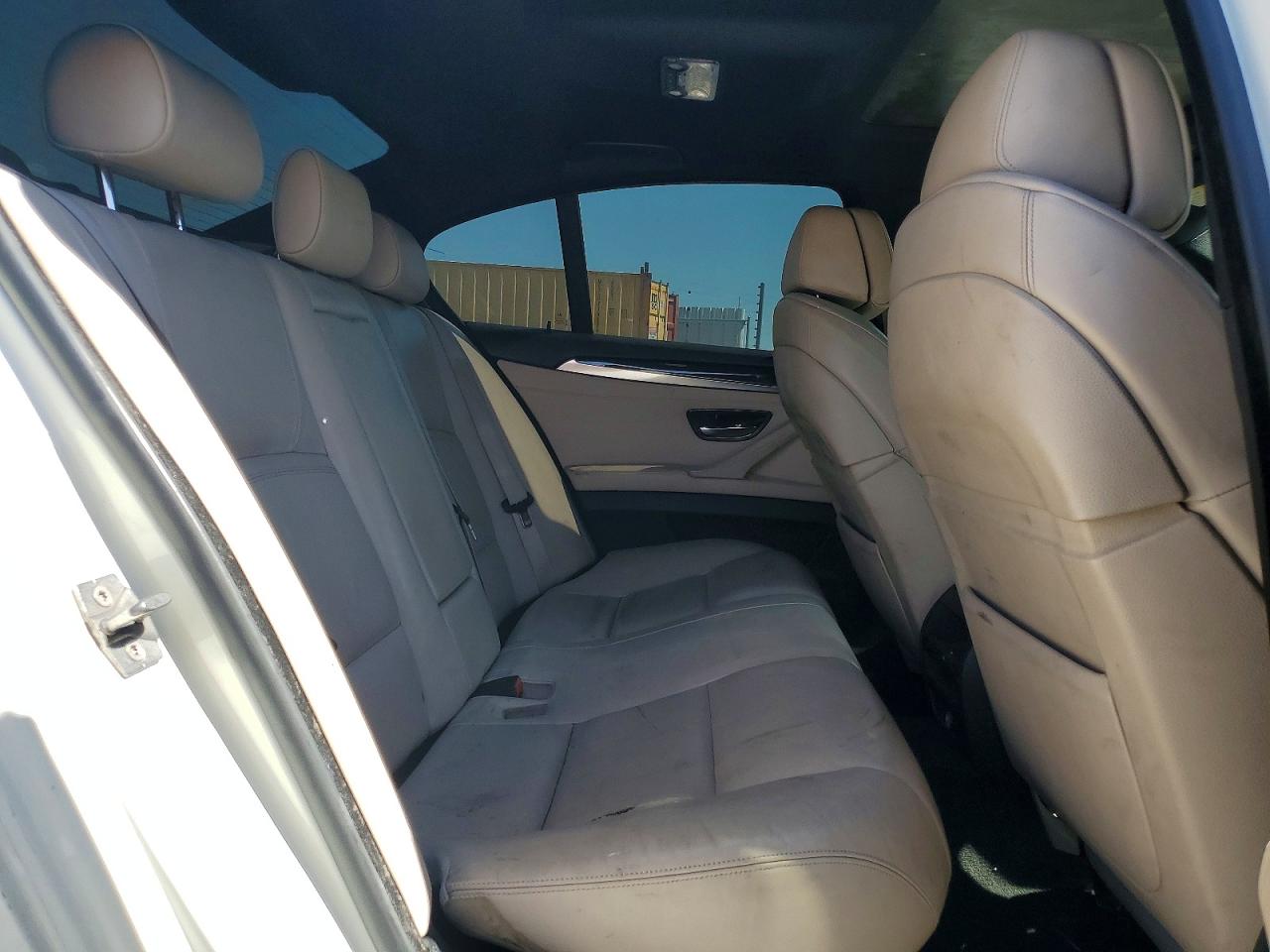 2011 BMW 5 SERIES