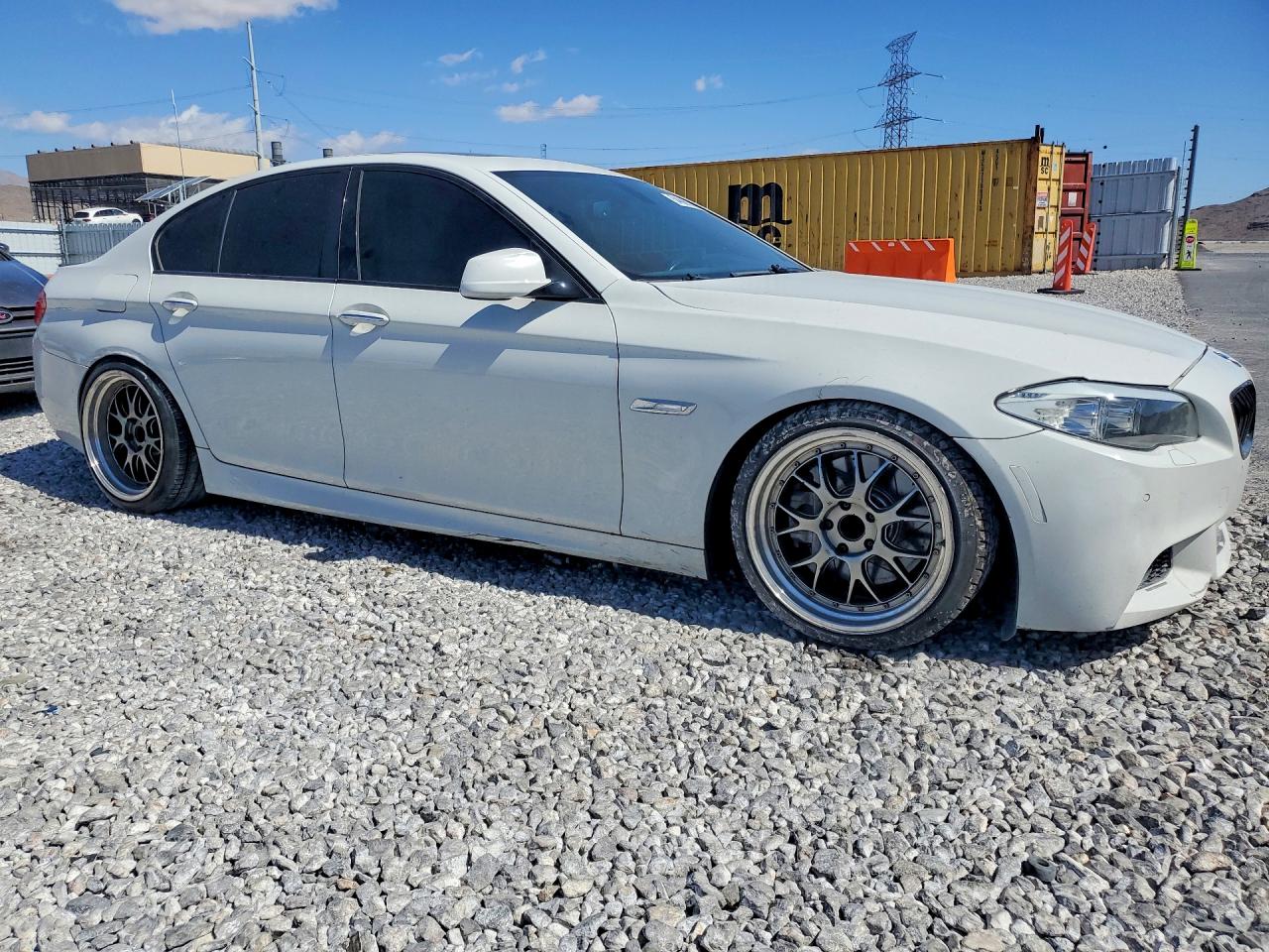 2011 BMW 5 SERIES