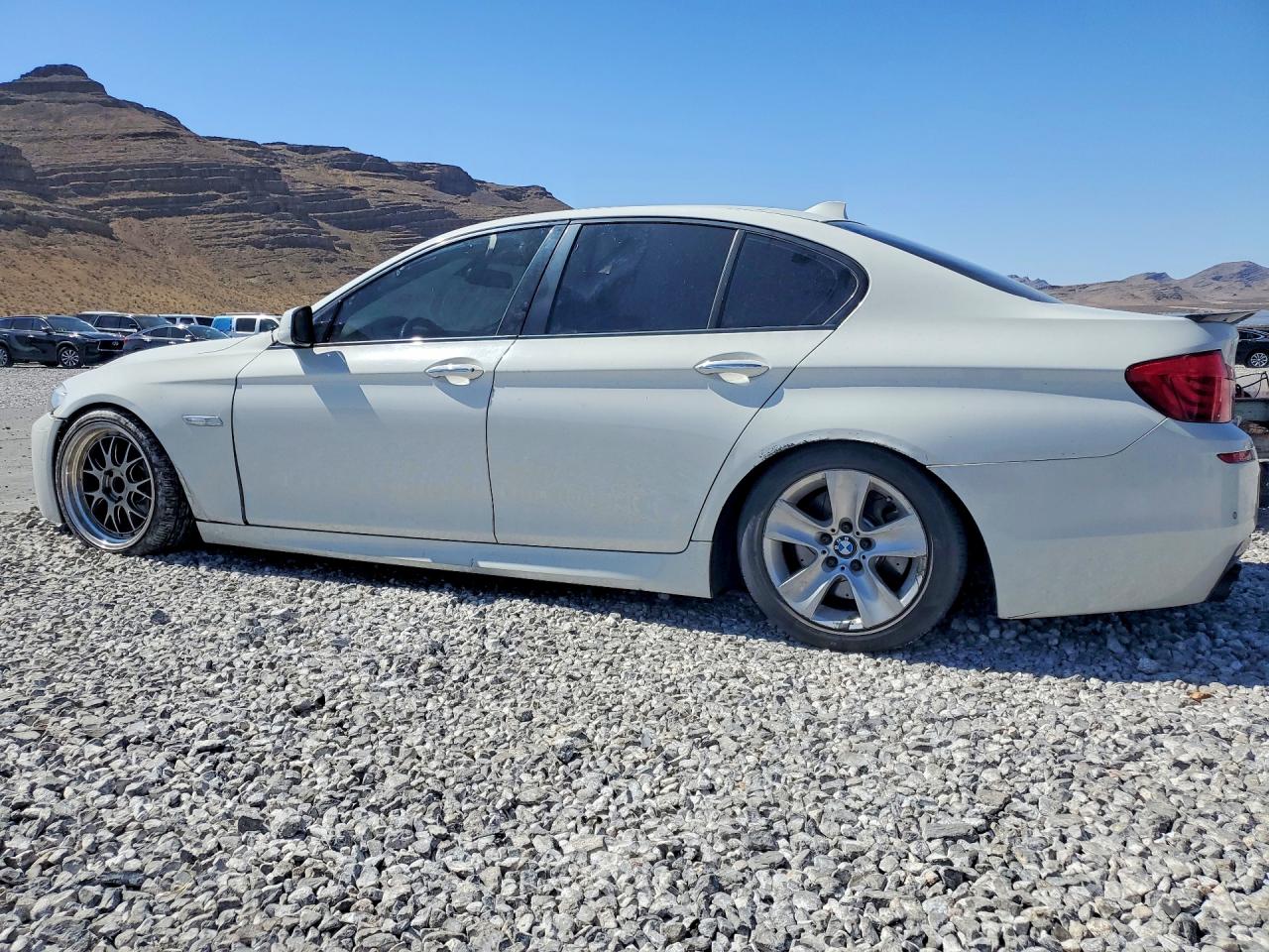 2011 BMW 5 SERIES