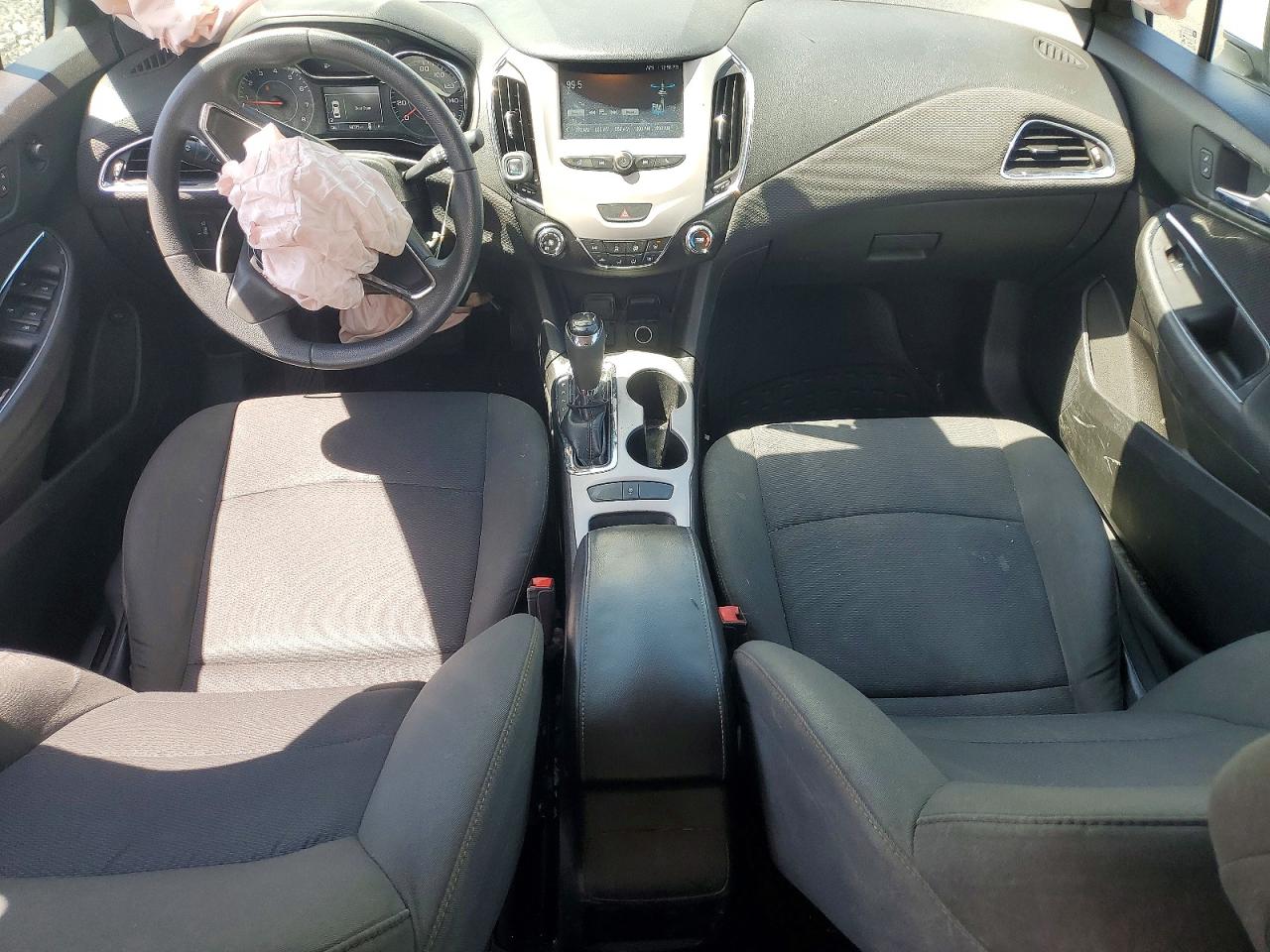 2017 CHEVROLET CRUZE
