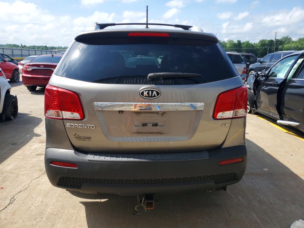 2013 KIA SORENTO