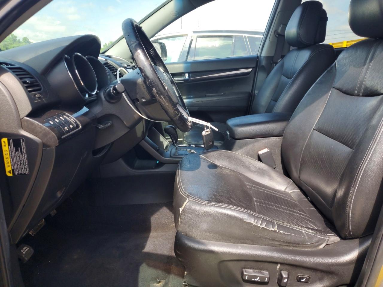2013 KIA SORENTO